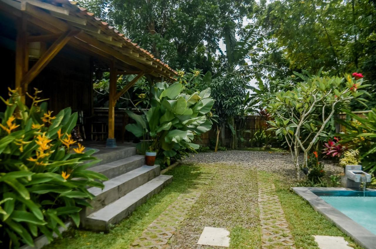 Villa Nextdoor Nature Yogyakarta Бантул Екстериор снимка